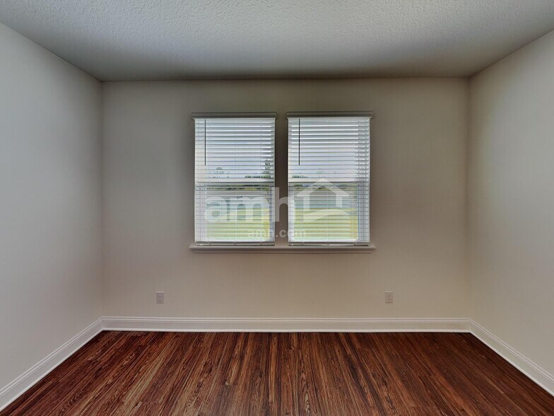 Building Photo - 291 Onate Cir