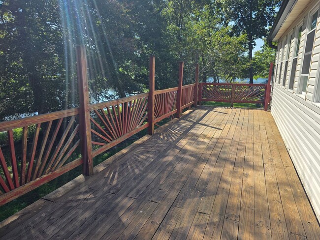 Building Photo - Updated Lake House in Crossville with Private Dock, Wrap-Around Porch & Lake Access