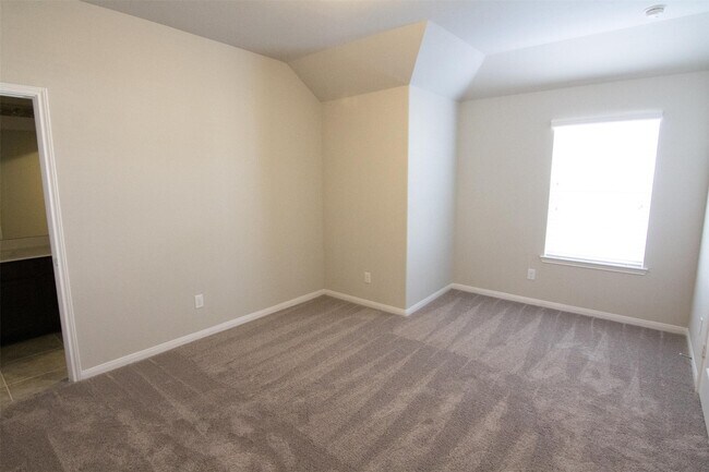 Building Photo - 618 Cypress Creek Ln