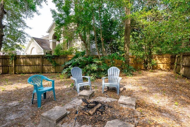 Building Photo - 254 Oak Park Pl