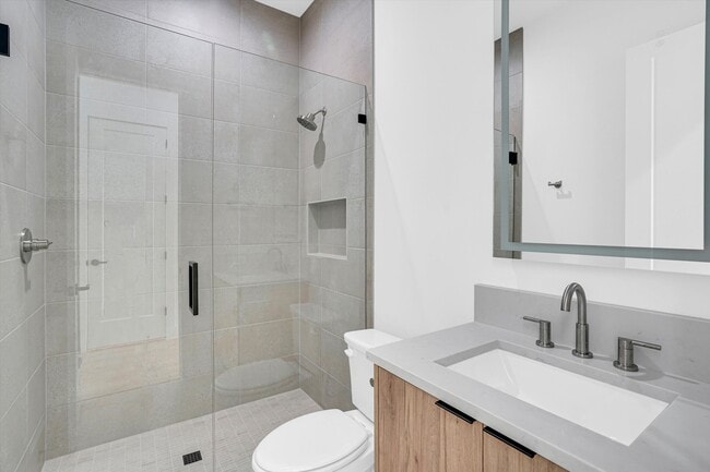 Building Photo - 1703 Nomas St