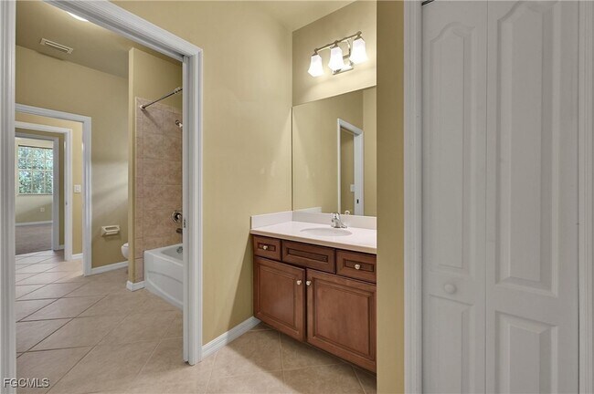 Building Photo - 12960 Seaside Key Ct