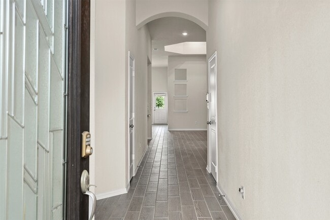 Building Photo - 2733 Arbor Edge Crossing