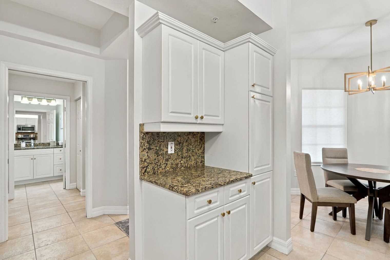 Building Photo - 401 Bayfront Pl