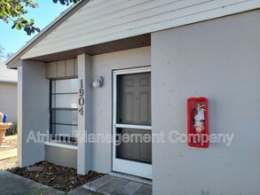 Building Photo - 1904 Crystal Grove Dr