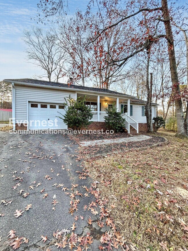 Primary Photo - 2884 Millwheel Rd