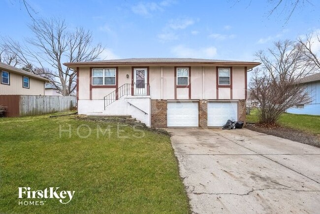 Primary Photo - 2217 SW Keystone Dr