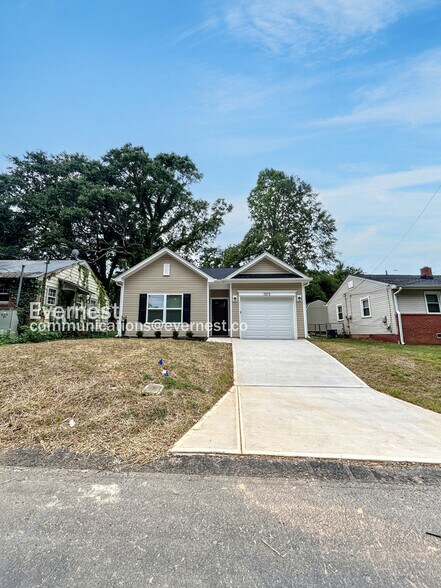 Primary Photo - 1013 N Boyce St