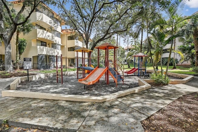 Building Photo - 7401 NW 16th St
