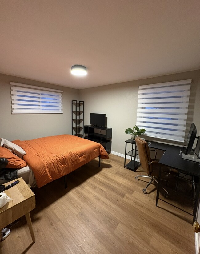 Building Photo - 18 Mt Washington Dr