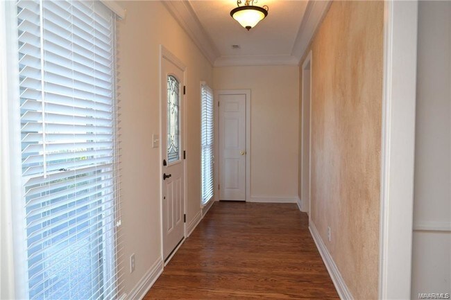 Building Photo - 9418 Winfield Pl