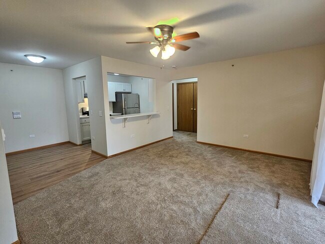 Building Photo - 1548 W Sand Bar Ct
