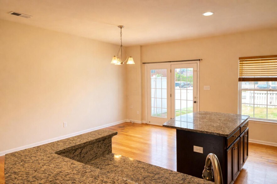 Building Photo - 11314 Duncan Park Ct