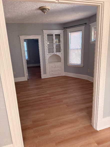 Building Photo - 16 Shepton St