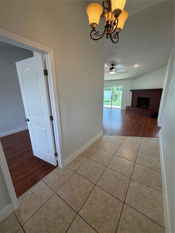 Building Photo - 6933 Rembrandt Dr