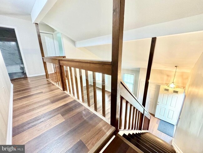 Building Photo - 39 S Turnberry Dr