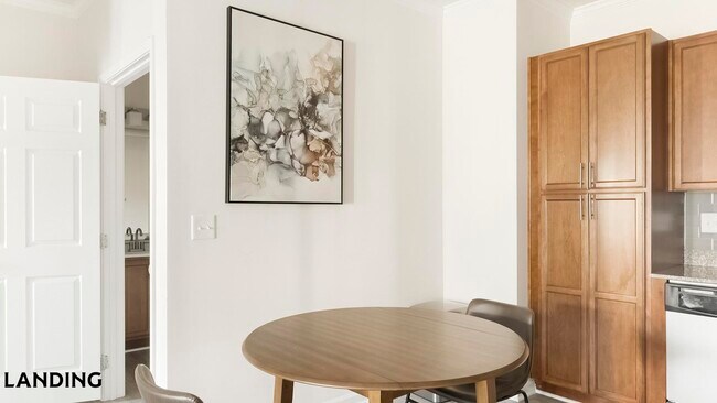 Building Photo - 100 Waterstone Park Cir