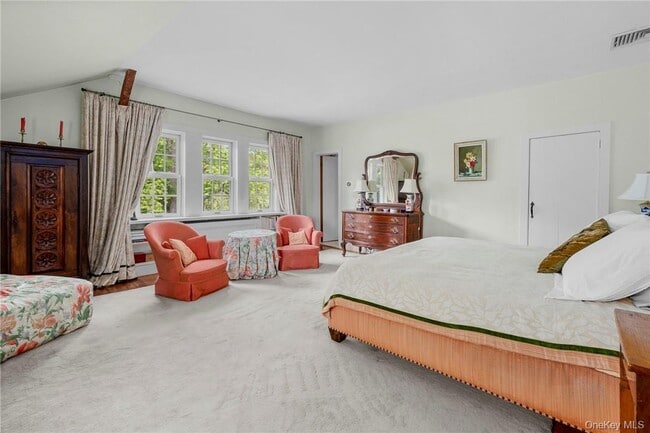 Building Photo - 1282 Hollow Rd