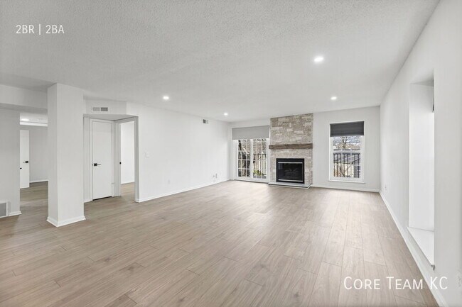 Building Photo - 2900 W 53rd St