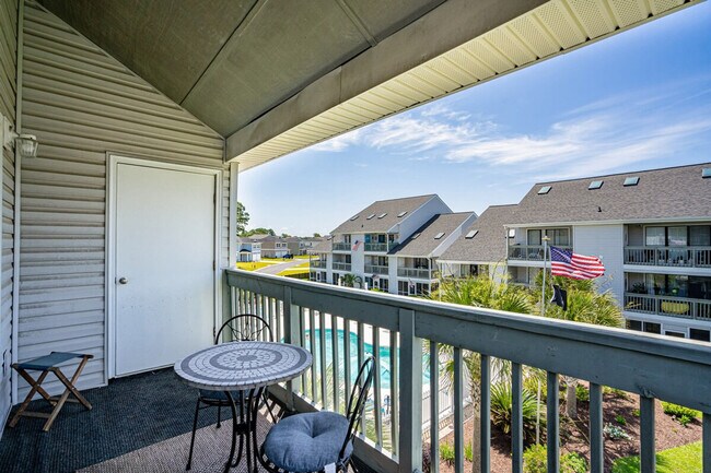 Building Photo - 27-E Colony Dr