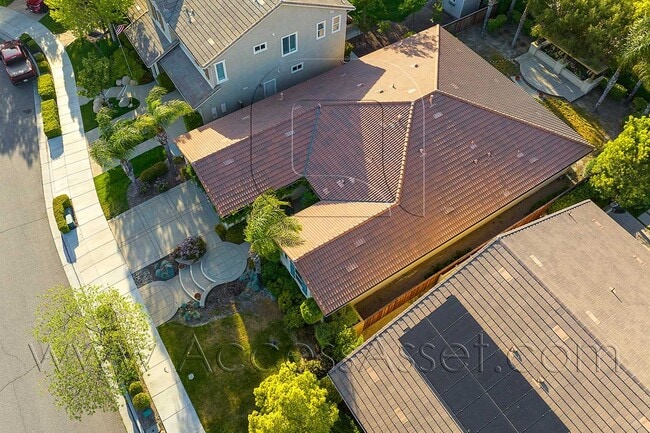 Building Photo - 29534 Dry Creek Dr