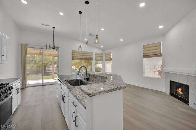 Building Photo - 3027 Panorama Ridge Dr