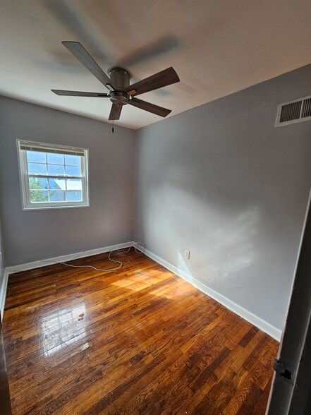 Building Photo - 6309 Longfellow St