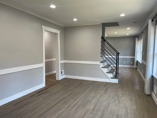 Building Photo - 20 Wareham Rd