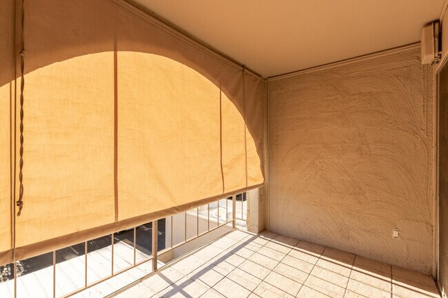 Building Photo - 4727 E Lafayette Blvd