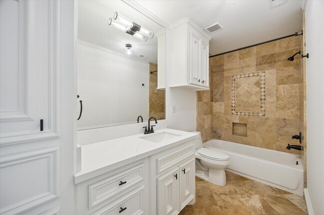 Building Photo - 3917 Tennyson St