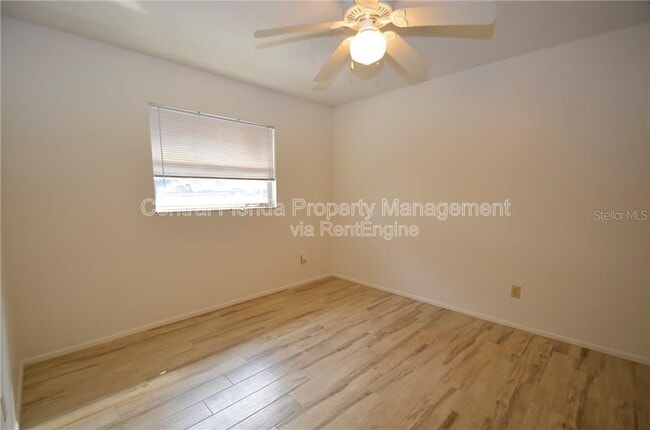 Building Photo - 2203 S Park Ave