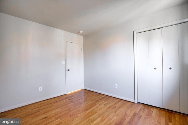 Building Photo - 3923 Forest Grove Dr