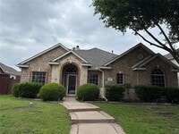 Building Photo - 825 Soapberry Dr