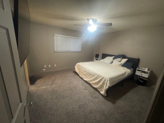 Building Photo - 6437 Dawn Dr