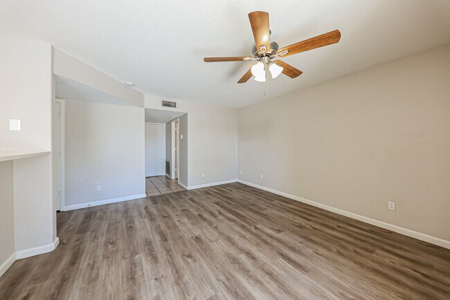 Building Photo - 7841 W McRae Way