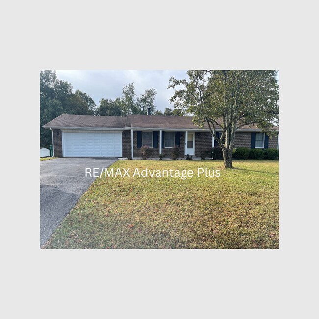 Primary Photo - 1608 Redbud Cir