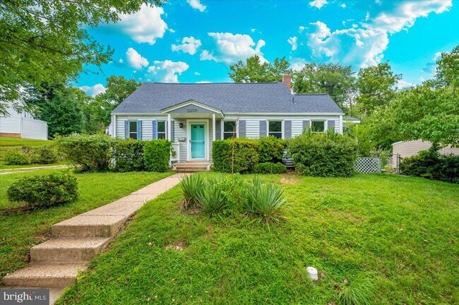 Building Photo - 13205 Okinawa Ave