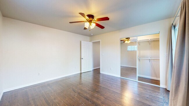 Building Photo - 1720 Ditty Ave