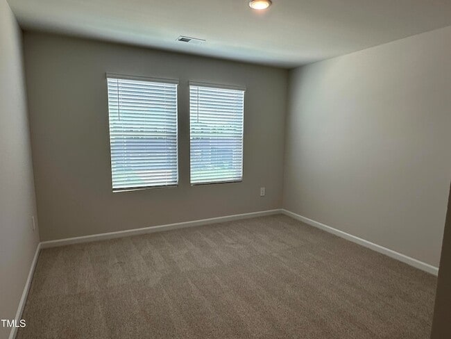 Building Photo - 1143 Winding Spg Dr