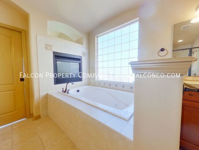 Building Photo - 3665 Cherry Plum Dr