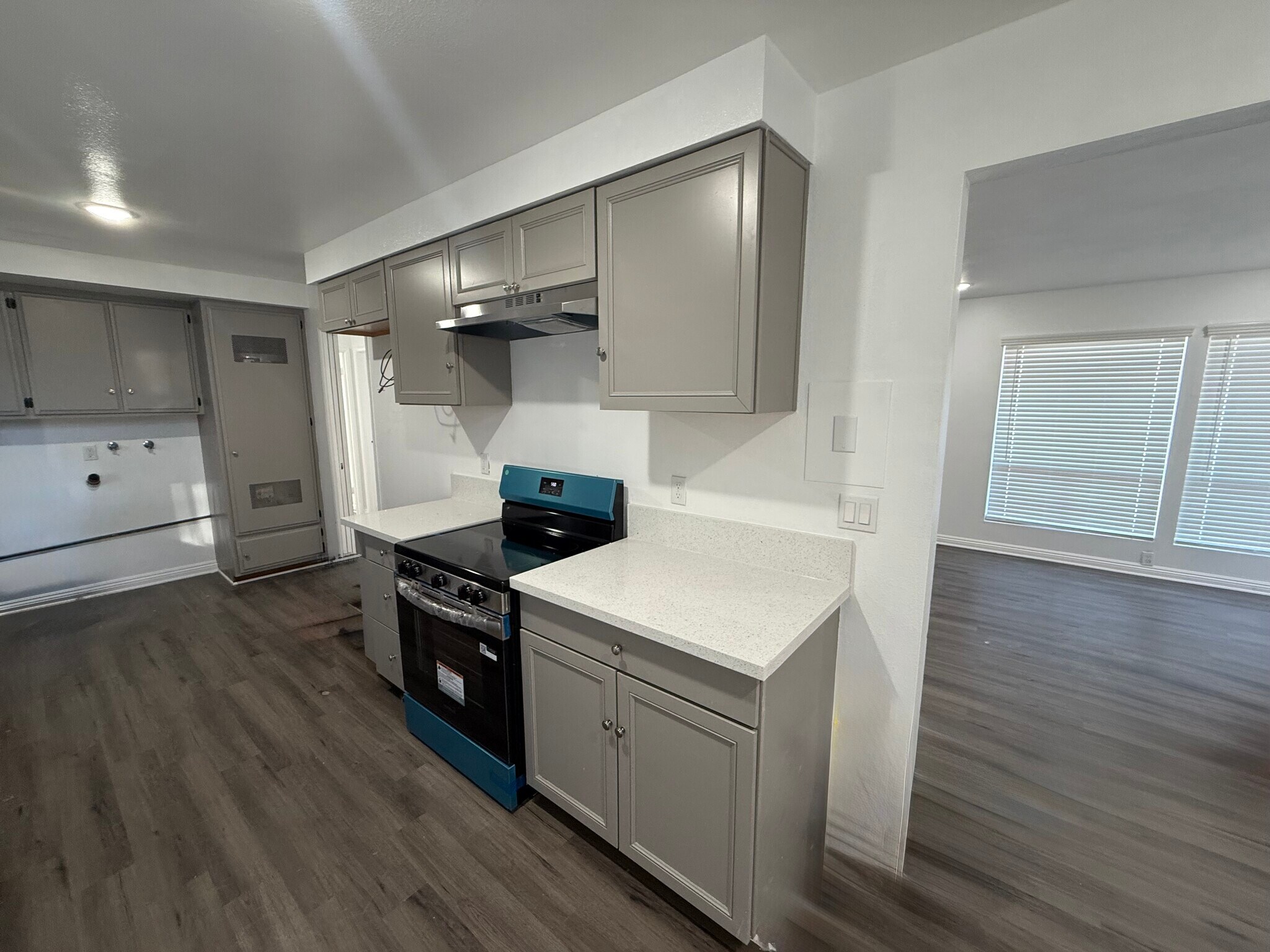 Building Photo - 41041 Alder Ave