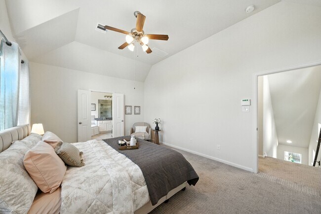 Building Photo - 9910 Spring Shadows Park Cir