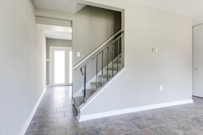 Building Photo - 2151 Binford Ln