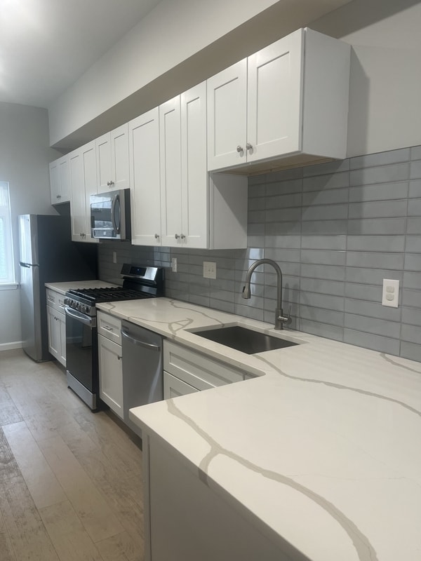 Building Photo - 2634 Manton St