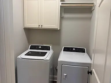 Building Photo - 1338 Shadow Bluff Dr