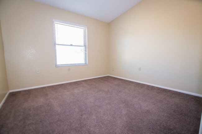 Building Photo - Welcome to this charming 3-bedroom, 2-bath home with Central A/C and Large 2 Car Garage!