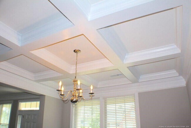 Building Photo - 1437 Vergeland Dr