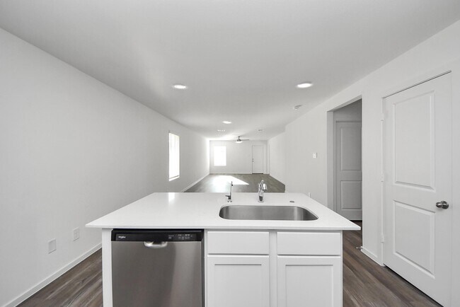 Building Photo - 14315 Leafy Willow Dr