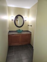 Building Photo - 4564 Ohio Ave