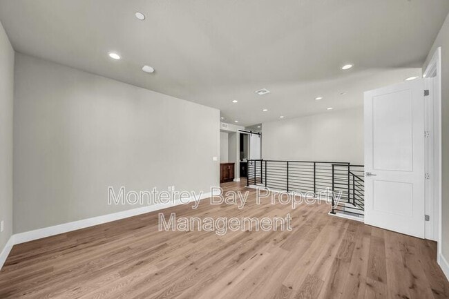 Building Photo - 2408 Schooner Ave